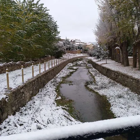 Landhuis Chulilla Villarroya de los Pinares